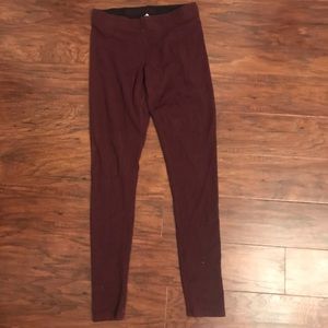 maroon garage leggings